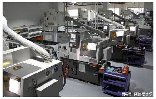 高質(zhì)量發(fā)展調(diào)研行 向著高速 可靠進發(fā) 華豐連闖 無人區(qū)